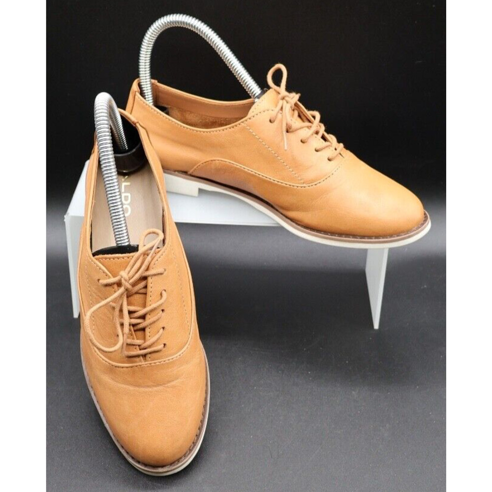 Aldo Shoes Women's Oxford Leather Lace Up Beige  Size 6